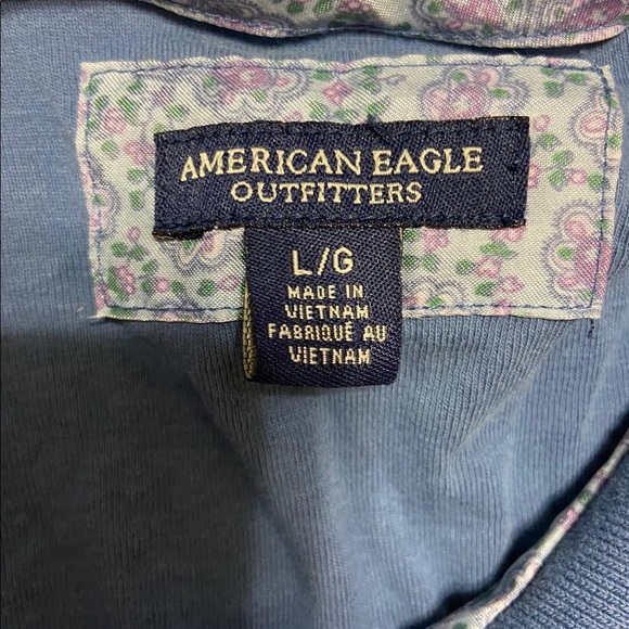 American eagle semi button up collared Tshirt - Picture 2 of 4
